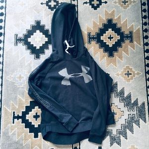 Under Armour Long Neck Hoodie 🖤